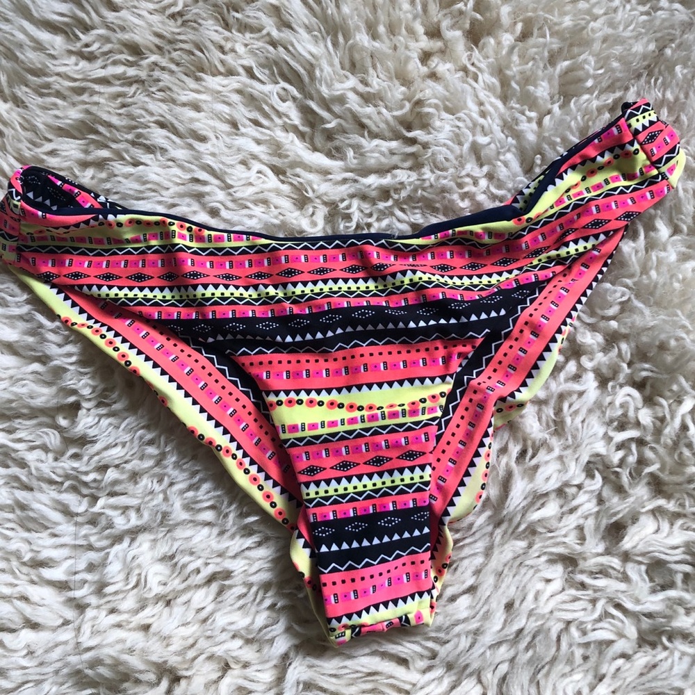 Khongboon swim